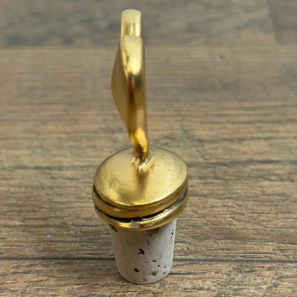 Gold Tone Heart Wine Bottle Stopper Decorative Barware Cork Accessory - Picture 5 of 6